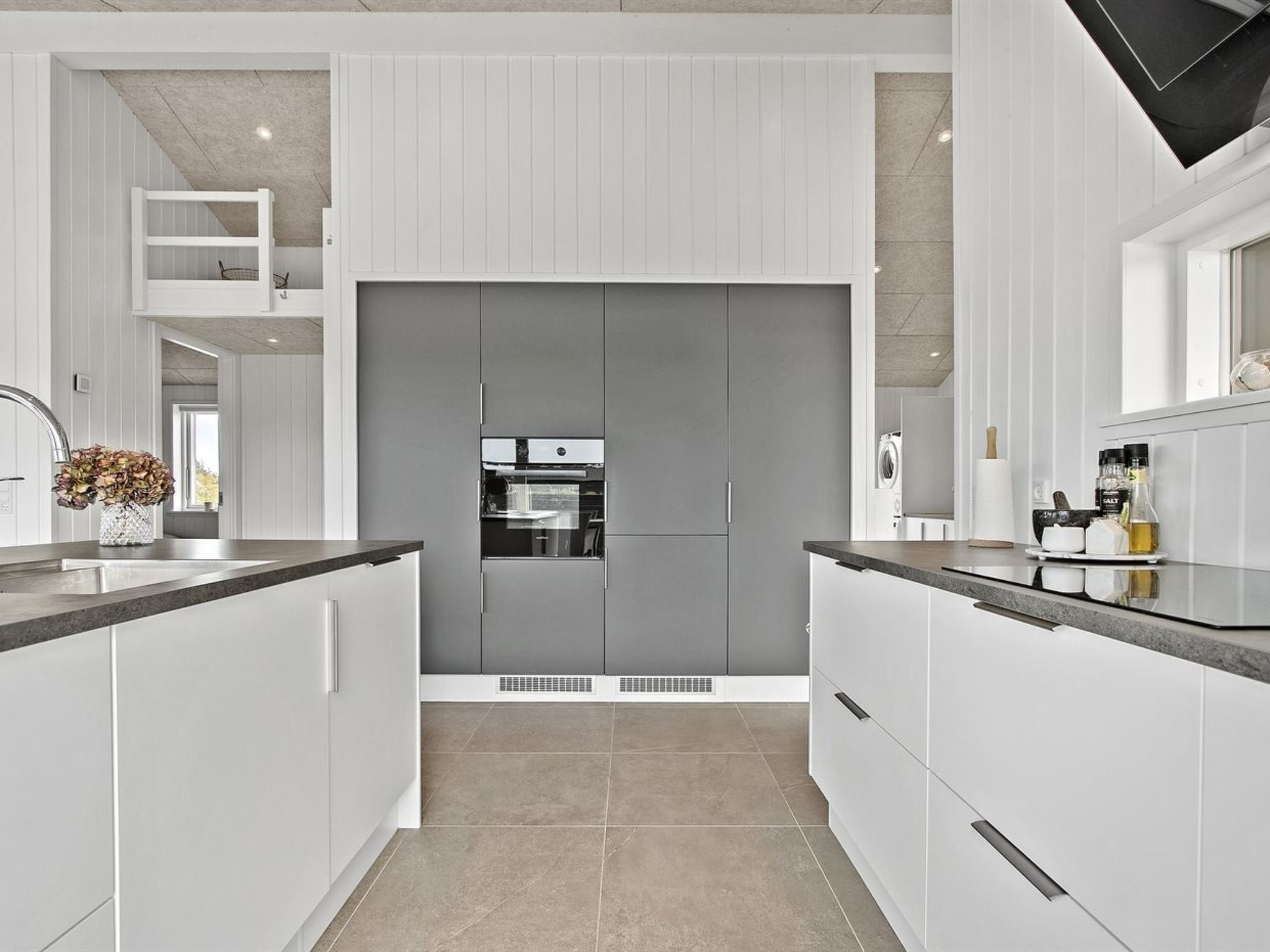 Fridge, microwave, dishwasher, cookware/dishes/utensils