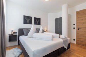 2 Schlafzimmer, Bettwäsche