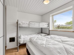 4 bedrooms, Internet