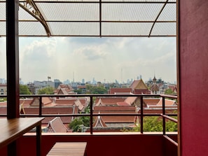 Deluxe Double or Twin Room, City View | Terrace/patio - Cha Na Stay at Merry V (Bangkok)