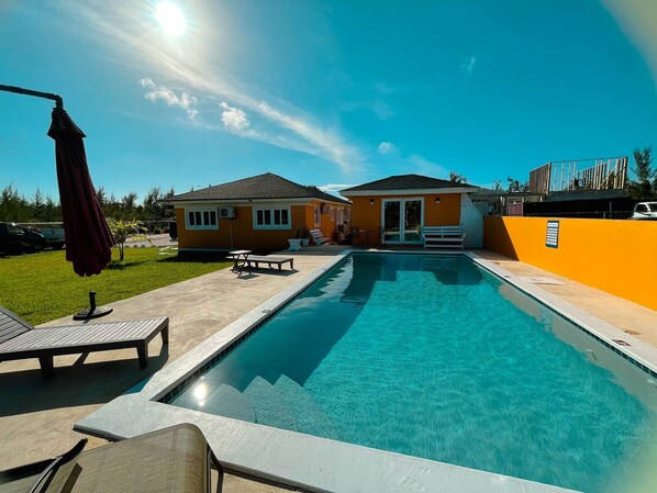 Pool - Cartwright Getaway Villa! Two Minutes From Lynden Pindling International Airport (Nassau)