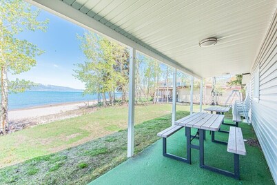 Beachfront Bonanza! East Side Bear Lake Gem