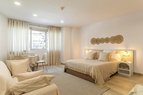 Apartamentos CENTRIC