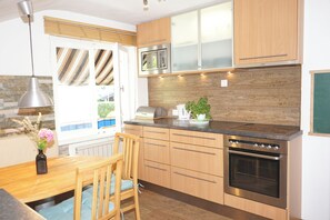 Private kitchen - 3 Bedroom Apartment in Lochau (Lochau)