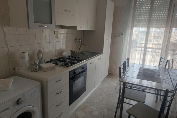 Fridge, oven, stovetop, toaster