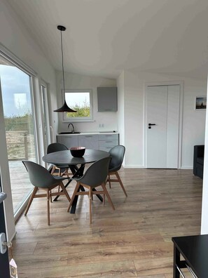 Dining - Cozy tiny house in nature - Holiday home D (Sejerø)