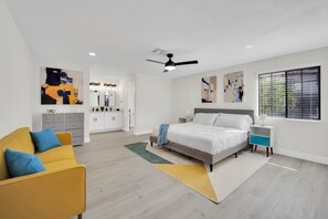 4 chambres, bureau, fer et planche à repasser, Wi-Fi