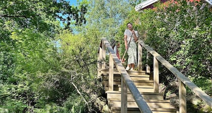 Lakeview spacious family home