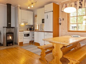 Frigorífic, microones i rentaplats 