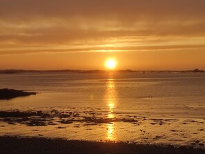 On the beach - A Bord de mer ! Grande Maison Face à la mer (Plougasnou)