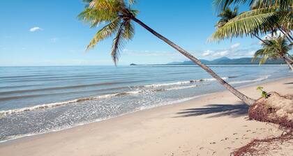 Jalun Bayun | The Sea House