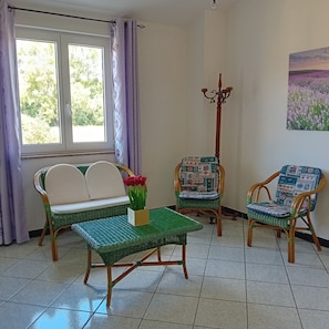 Interior - Casa Marika, for a relaxing vacation for couples and families. (Domus de Maria)