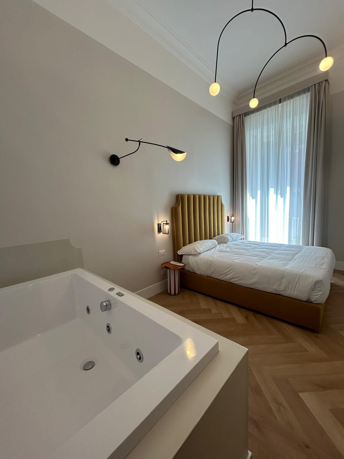 In-room safe, desk, soundproofing, iron/ironing board