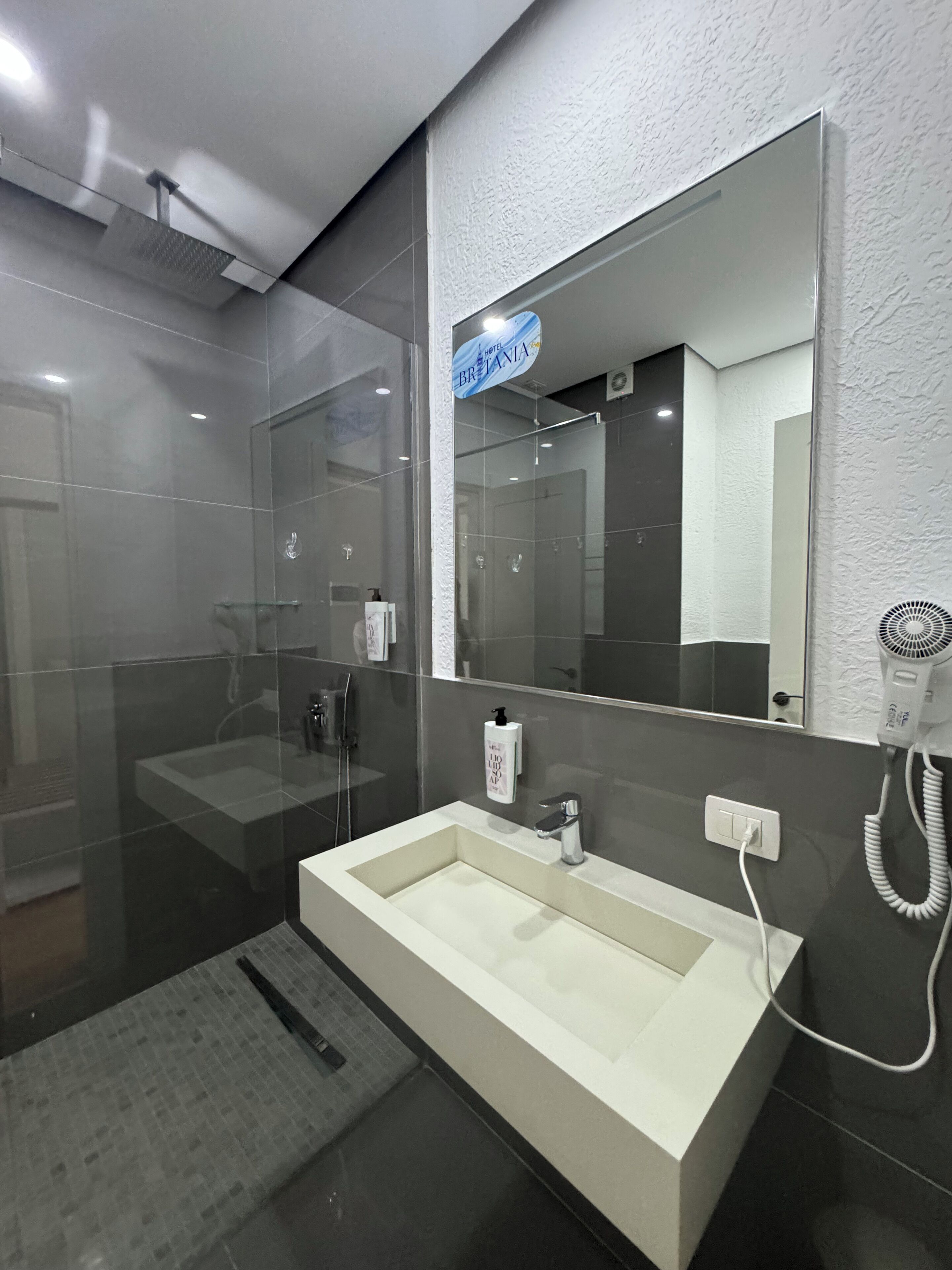 Photo - Hotel Britania