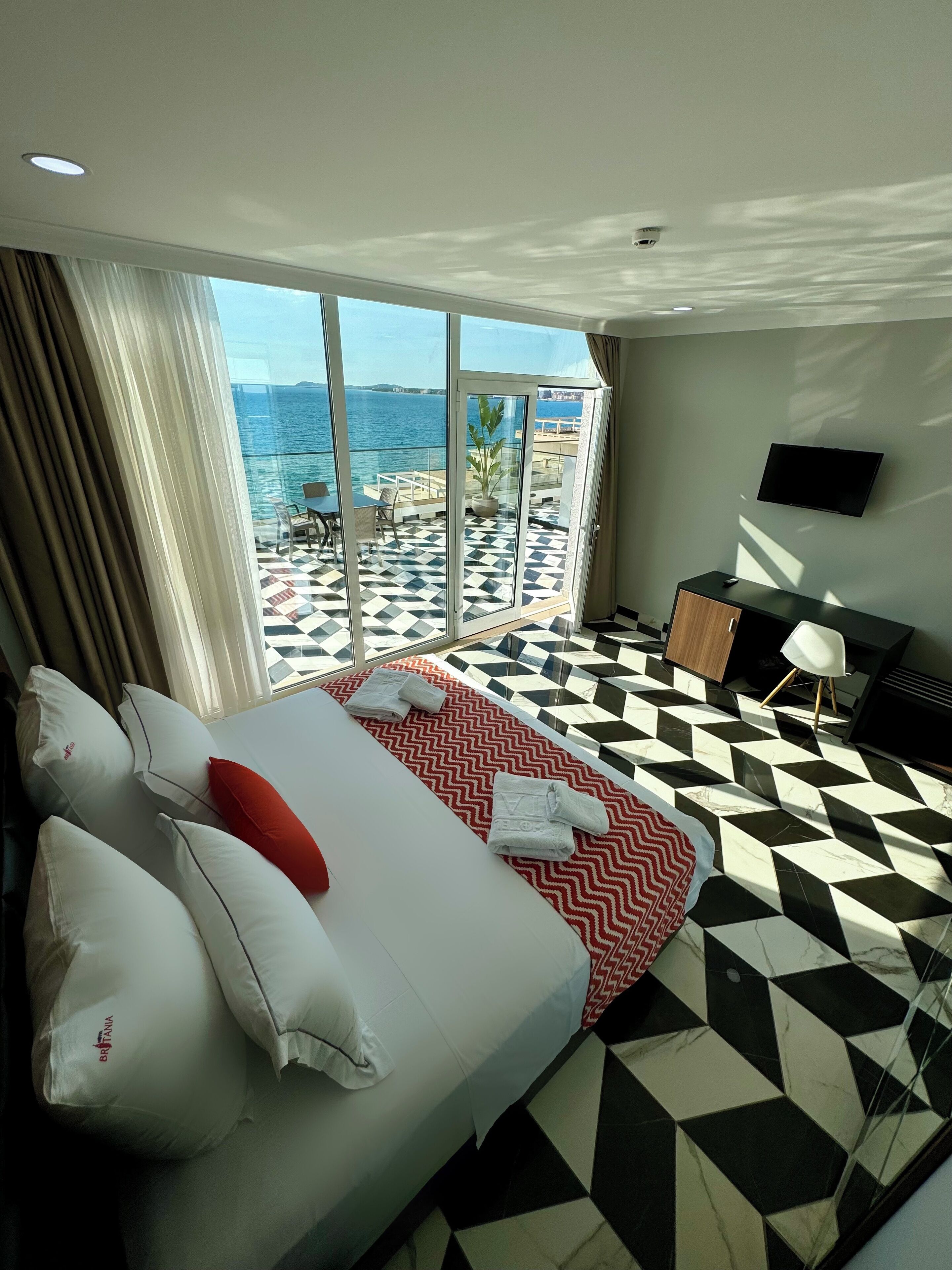 Photo - Hotel Britania