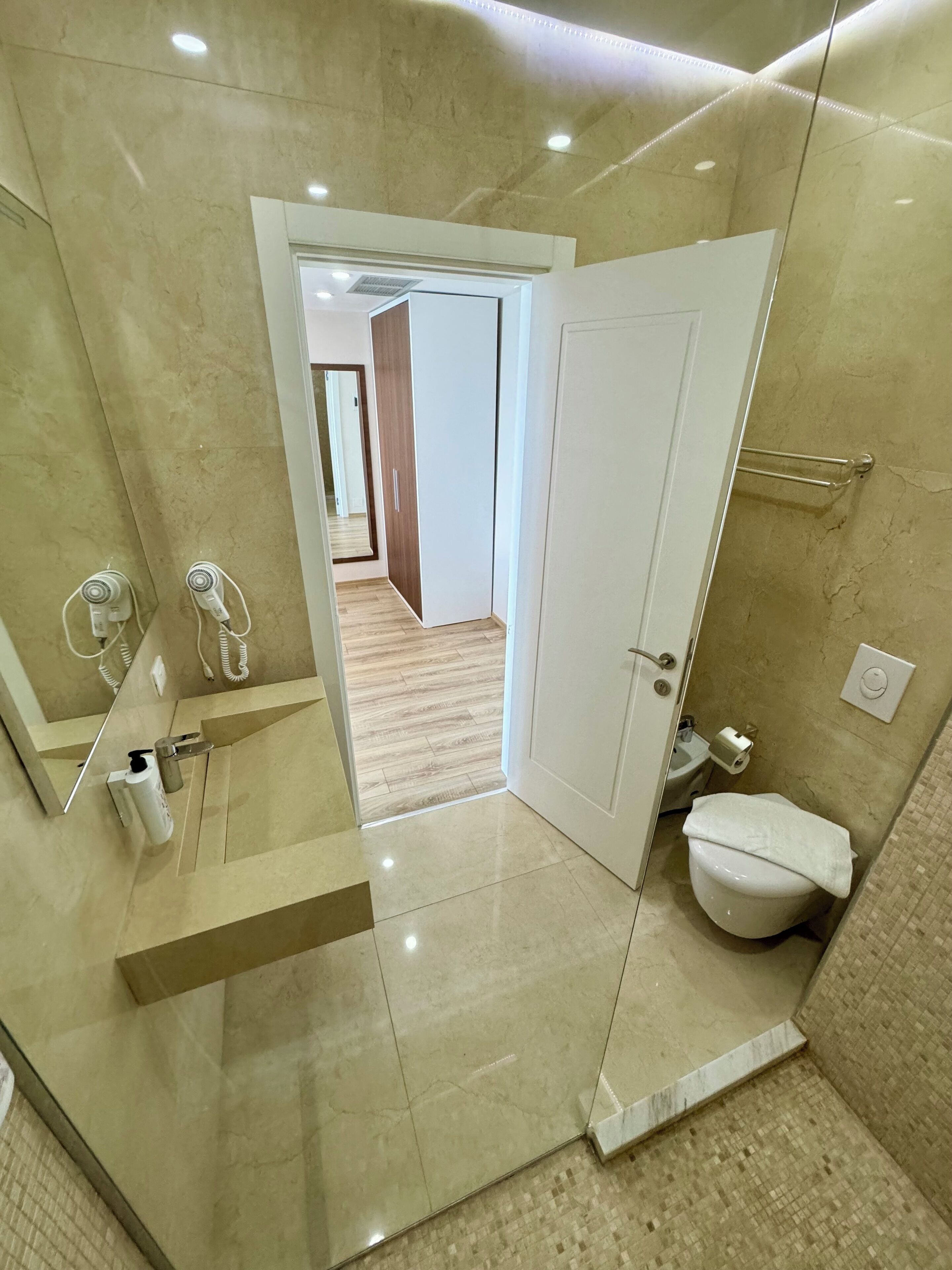 Photo - Hotel Britania