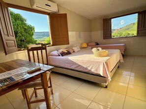 舒适客房 | 迷你吧、特色装修、熨斗/熨板、免费 WiFi