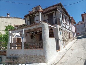 Esterni