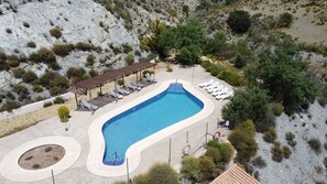 Outdoor pool - Casa Rural Wi-fi de Alta Velocidad Gratis, Calefacción, Lavavajillas y Piscina (TABERNO)
