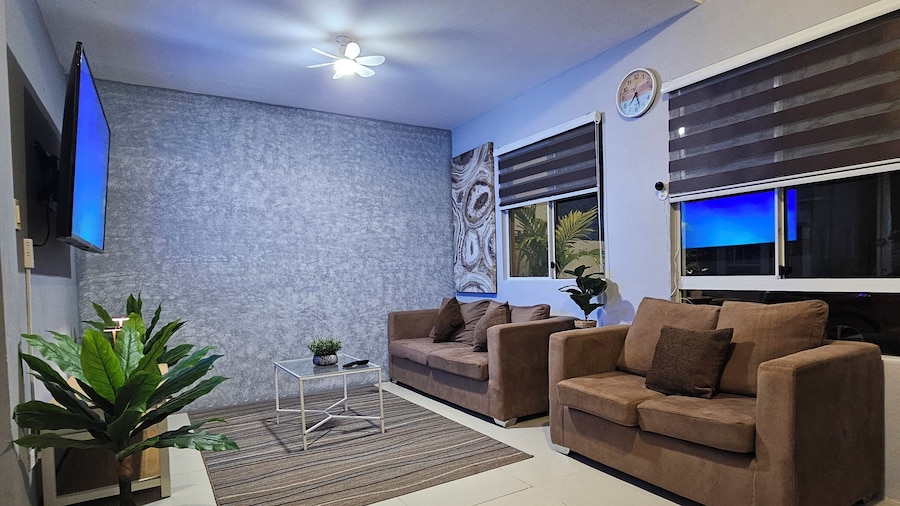 Davao City Airport Transient Rooms by Lemonique