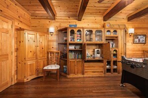 Spielezimmer
