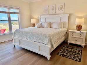 5 bedrooms, iron/ironing board, free WiFi, bed sheets