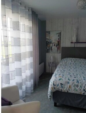 2 bedrooms - Gîte de 4 Personnes (Harcanville)