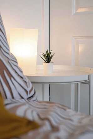 3 camere, una scrivania, ferro/asse da stiro, Wi-Fi