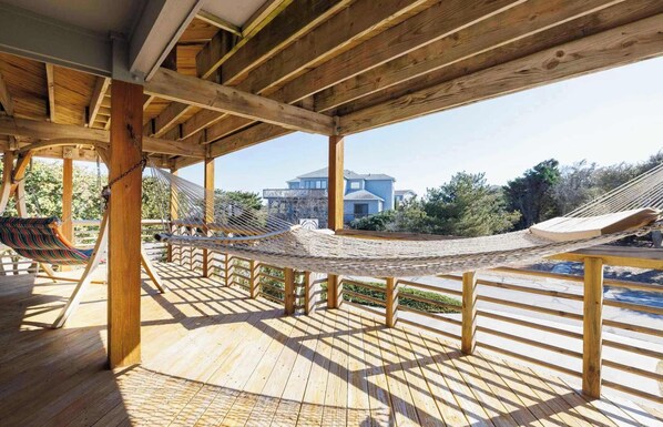 Unclassified image, 1 of 46, button