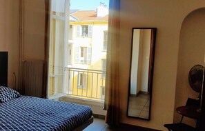 1 多间卧室、熨斗/熨衣板、旅行婴儿床、WiFi