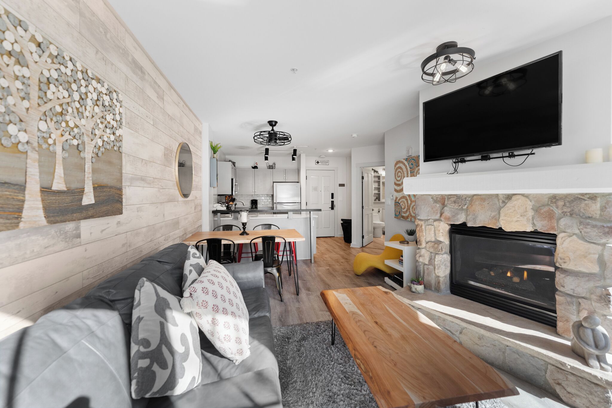 تلفزيون، مدفأة