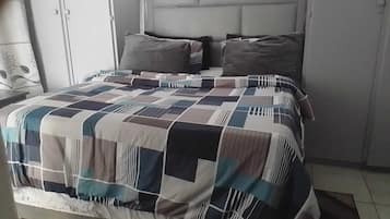 Apartamento conforto | 1 quarto, escrivaninha, ferros/tábuas de passar roupa, Wi-Fi de cortesia