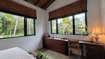 Deluxe Room, 1 Bedroom, Garden View | Desk, laptop workspace, free WiFi