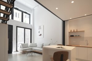 Interior - Loft 26:Bright,Central,Well tended (Ierapetra)