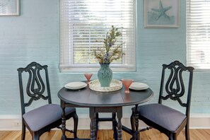 Dining - Bay Street Studio, Stylish | Cozy | Historic (Savannah)
