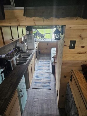 Fridge, microwave, coffee/tea maker, toaster