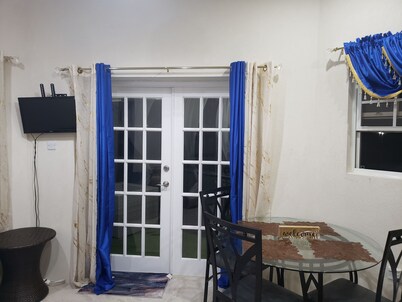 Cozy Valley View Apartment close to U.S Embassy & Airport