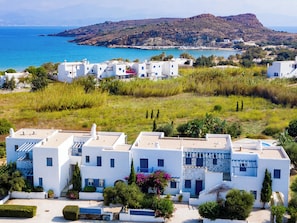 Front of property - Sanders Paros Gardens (Paros)