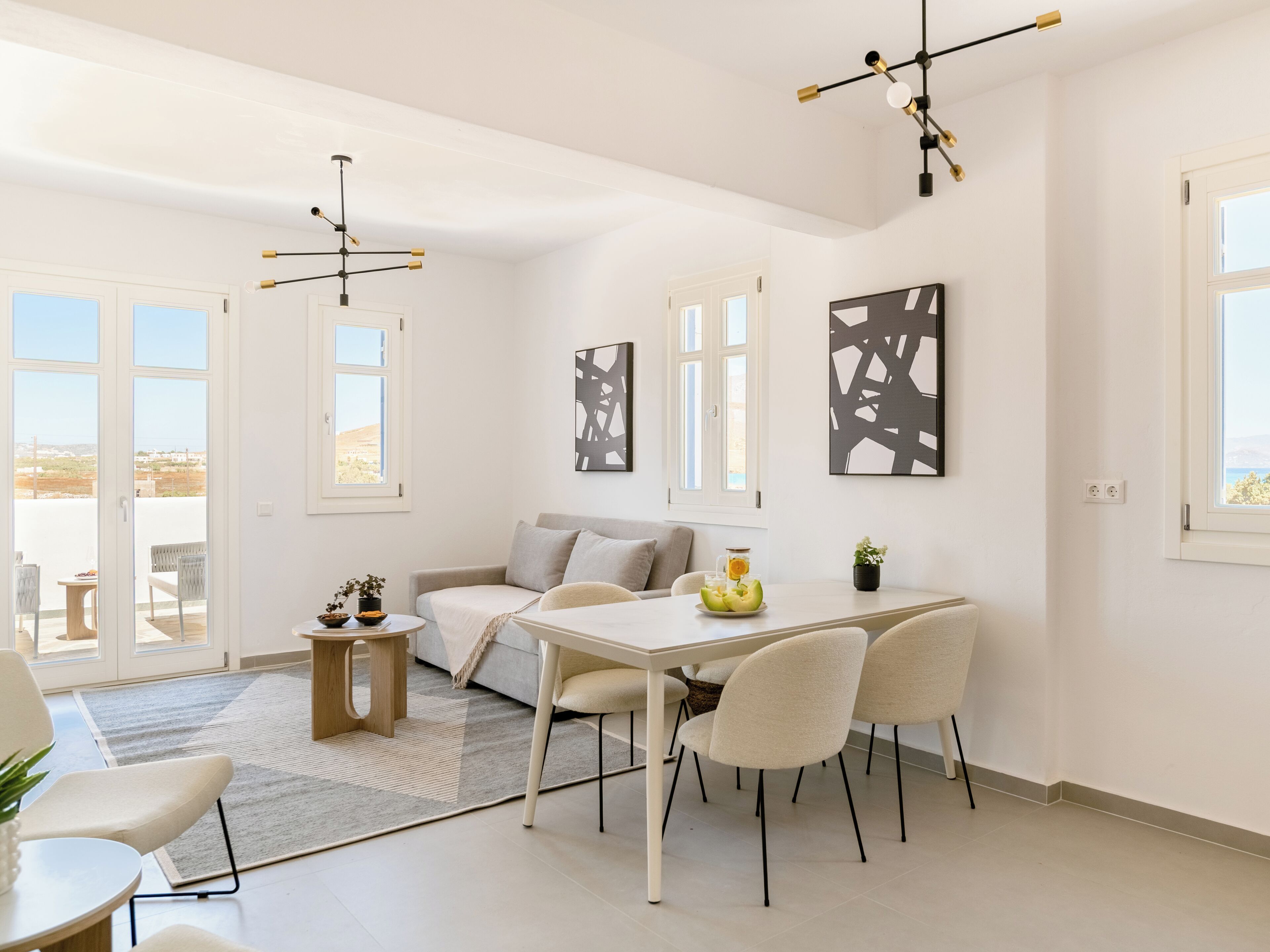 Leilighet, 1 soverom, balkong, hageutsikt | Spisestue