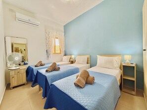 3 bedrooms, iron/ironing board, WiFi, bed sheets - Cozy Apartment in South Part of Malta (Raħal Ġdid,)