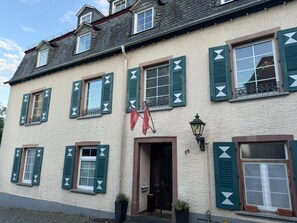 Comfort Double Room - Schloss Hotel Kastellaun (Kastellaun)