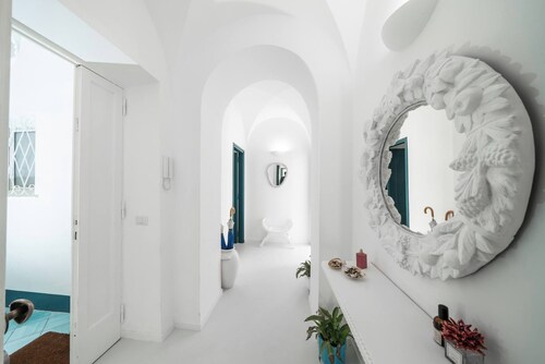 Cocor Capri by Elite Villas