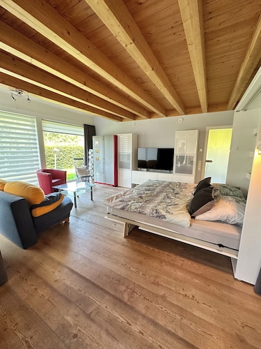 Cozy vacation apartment, fully equipped 80 sqm with garden and underfloor heating