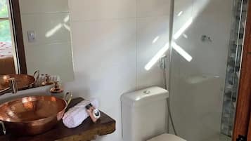 Shower, towels, soap, shampoo