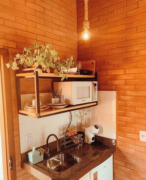 Private kitchen - Vila Italiana Chalés - Chalé Veneza Caravaggio (Santa Teresa)