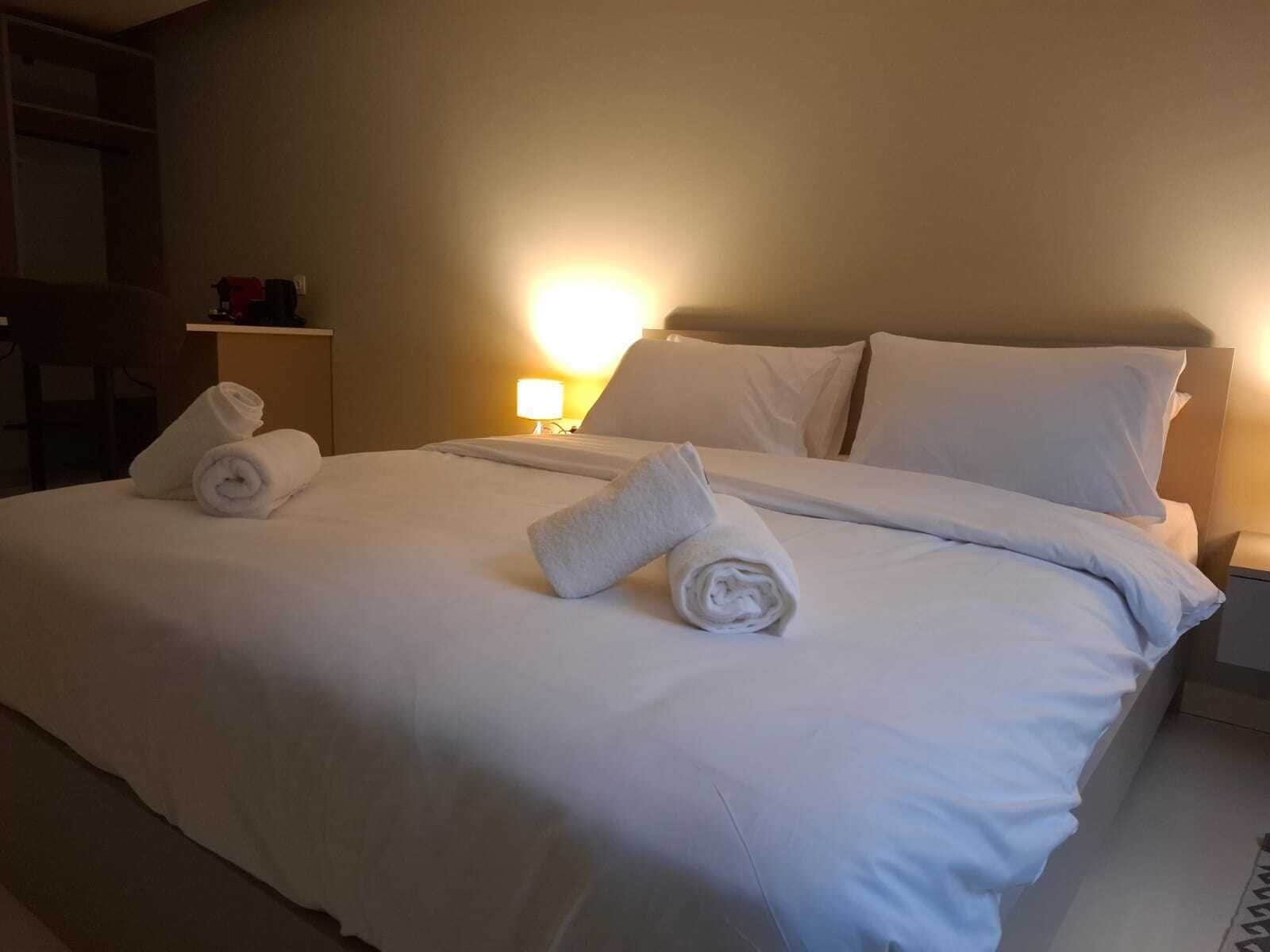 Memory foam beds, minibar, in-room safe, desk