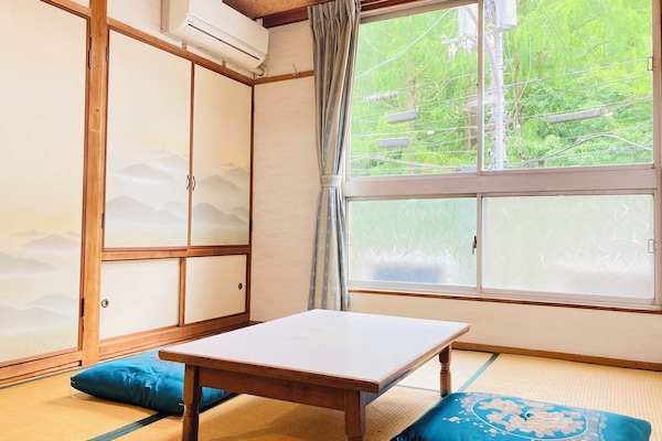 Wi-fi (inkludert) og sengetøy