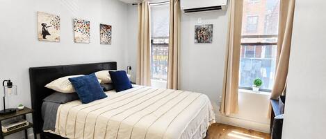 2 bedrooms, iron/ironing board, WiFi (free), bed sheets