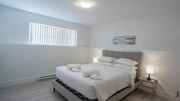 3 bedrooms, WiFi, bed sheets