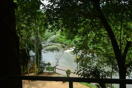Exterior. Ceylon Adventure Sports